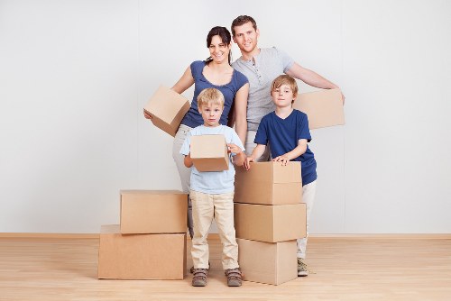 Moving planners coordinating a home relocation in Chiswick